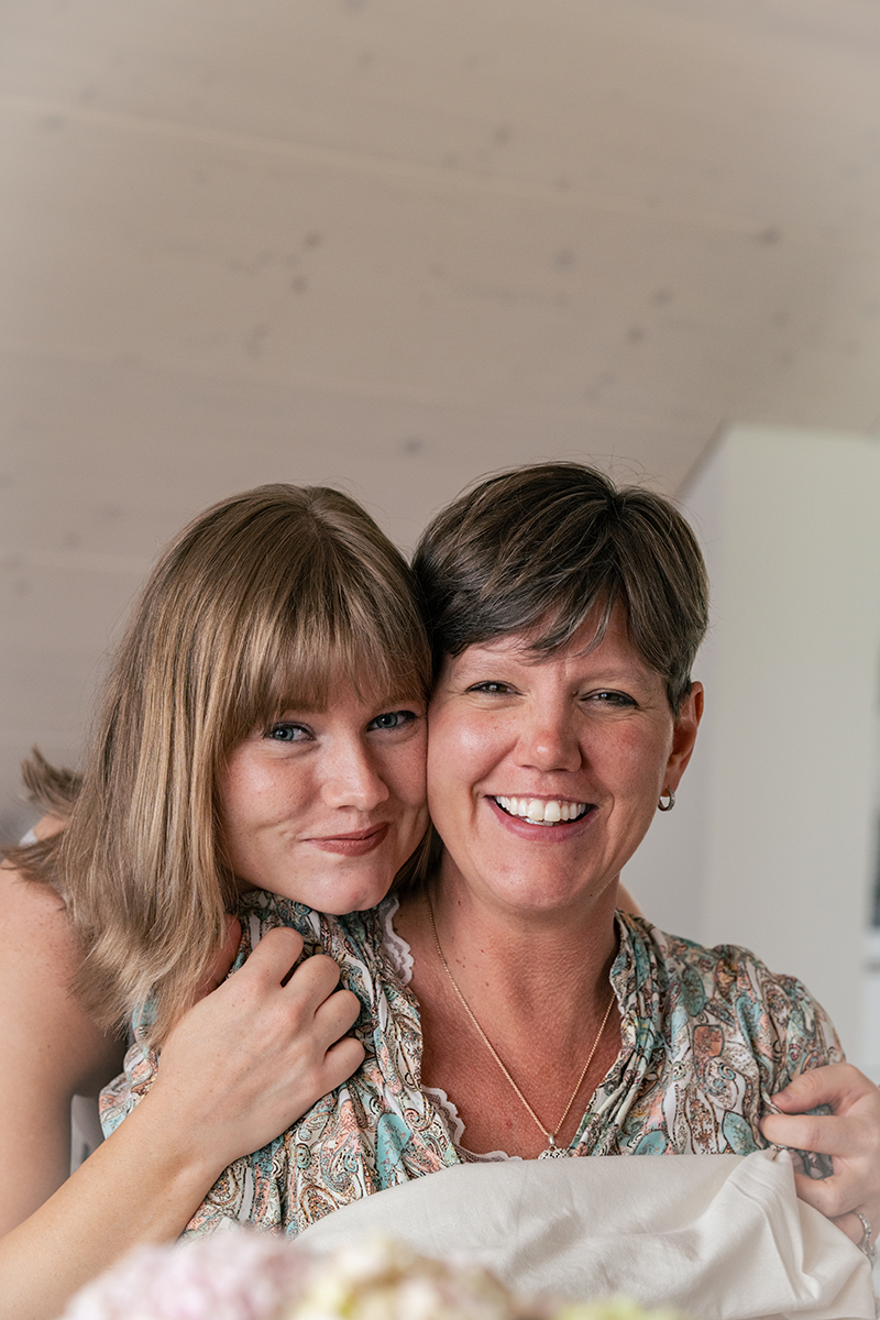 2-Frauen-Lachend-Portfoliobild